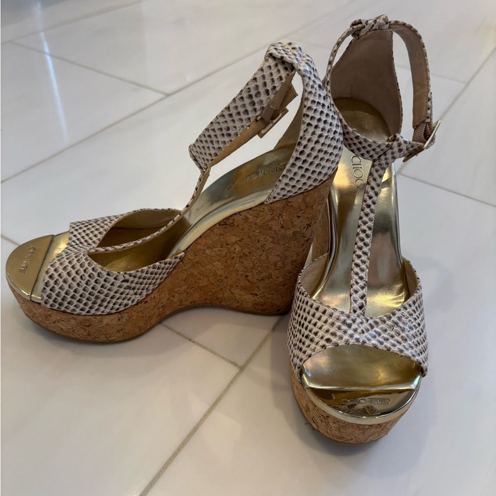 Faux Snakeskin Cork Wedge Sandals - White/Brown